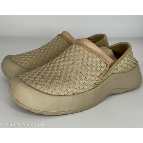 Khaki Unisex Junior 2-3 Slip on comfort Espadrille casual walking shoe - Picture 2 of 8